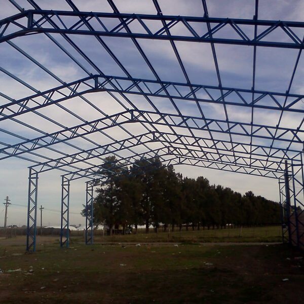 Proyectos 2 nave en construcción